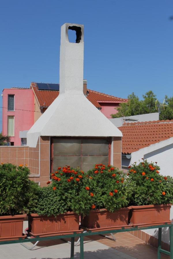 Apartments By The Sea Bilo, Primosten - 8364 Exterior photo